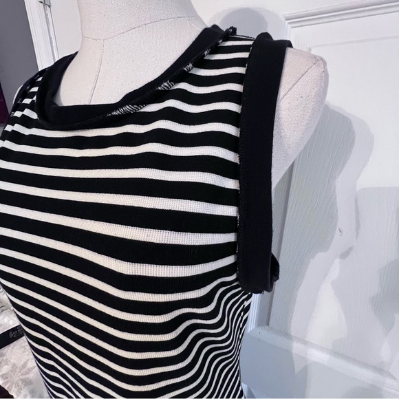 Entro Classic Contrast Black/White Stripe Midi Dress Sleeveless Women’s M, EUC - Picture 6 of 12
